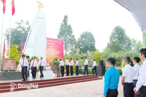 Tự hào quá khứ, vững bước tương lai