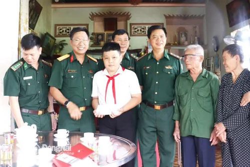 Xây dựng thế trận biên phòng toàn dân vững chắc