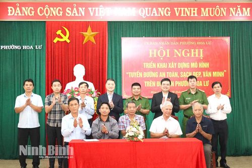 Triển khai mô hình 'Tuyến đường an toàn, sạch đẹp, văn minh' trên địa bàn phường Hoa Lư