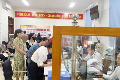 Xã Yên Thủy xây dựng nền hành chính hiện đại, phục vụ Nhân dân