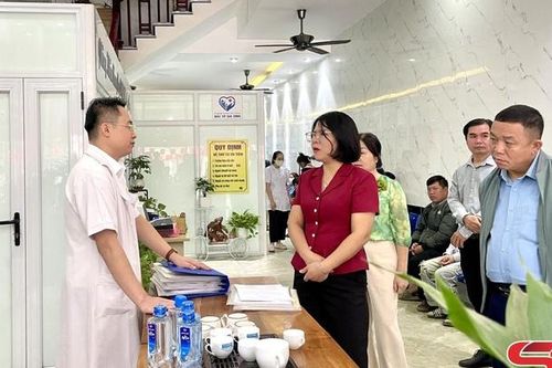 Giám sát việc chấp hành quy định pháp luật về hành nghề y, dược tư nhân tại xã Phù Yên