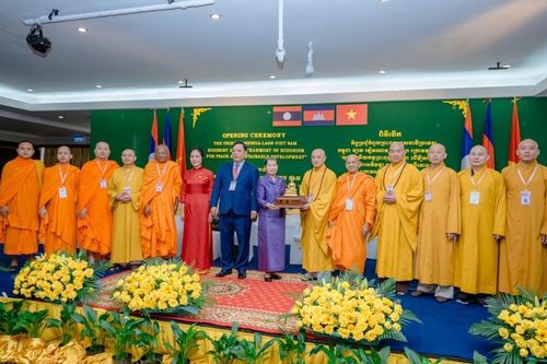 Khai mạc Hội nghị Lãnh đạo Phật giáo ba nước Việt Nam - Lào - Campuchia lần thứ III