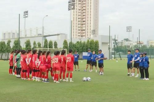Đội tuyển nữ Việt Nam tập trung cao độ trước SEA Games