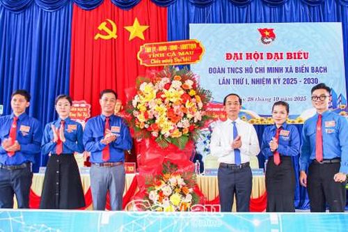 Chung sức xây dựng xã Biển Bạch đạt chuẩn nông thôn mới nâng cao