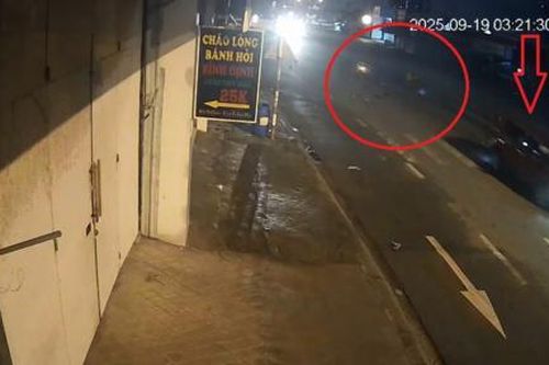 Tìm nhân chứng vụ ô tô tông xe máy khiến 2 người thương vong trên Quốc lộ 1K