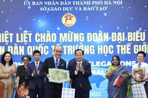 Giáo dục Hà Nội mở rộng hợp tác quốc tế