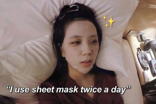 Bí quyết giữ làn da không tuổi của Jisoo (BLACKPINK): 5 thói quen nhỏ nhưng hiệu quả lớn