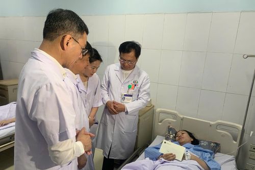 Bộ Y tế đề nghị xử lý nghiêm các đối tượng hành hung nhân viên y tế