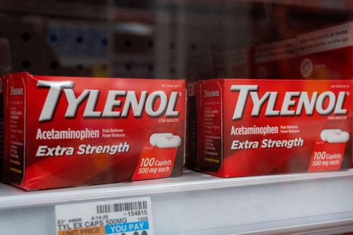 Nhà sản xuất Tylenol bị kiện vì cáo buộc lừa dối phụ nữ mang thai