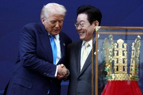 Hàn Quốc tặng 'hậu lễ' đặc biệt cho Tổng thống Mỹ