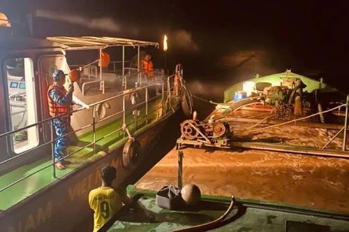 Vĩnh Long: Liên tục phát hiện 3 phương tiện đường thủy vi phạm về khai thác thủy sản