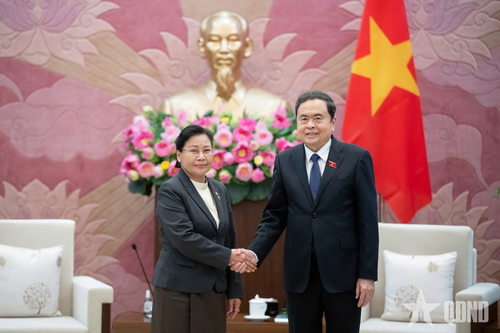 Chủ tịch Quốc hội Trần Thanh Mẫn tiếp Chánh án Tòa án nhân dân tối cao Lào