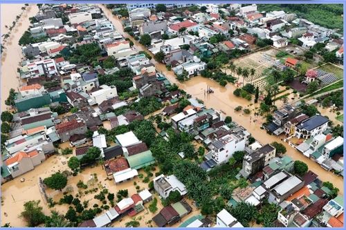 Hơn 5.200 ngôi nhà bị ngập sâu do mưa lớn kéo dài