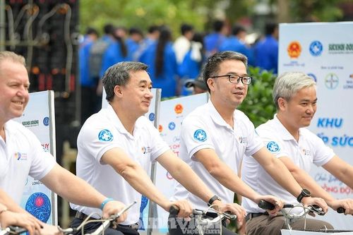 Phát động Chương trình quốc gia 'Vì một Việt Nam khỏe mạnh'