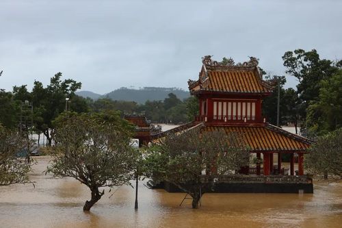 TP Huế: Mưa lũ khiến 2 người chết và mất tích