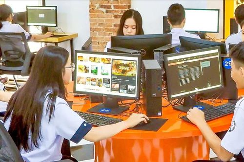 Giúp học sinh không 'lạc đường' trên không gian mạng