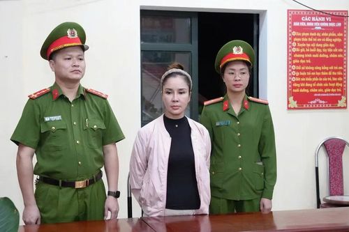 Bắt tạm giam hiệu trưởng và kế toán trường mầm non lập hồ sơ khống để rút tiền ngân sách