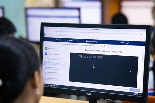 Phổ cập AI cho giáo viên: Từ chủ trương chính sách đến hệ sinh thái ứng dụng thực tiễn
