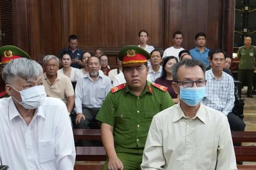 Gây thất thoát hơn 215 tỷ đồng, hai cựu lãnh đạo Báo Thanh Niên lãnh án tù
