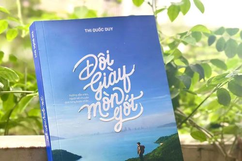 Dọc ngang thiên lý trên 'đôi giày mòn gót'