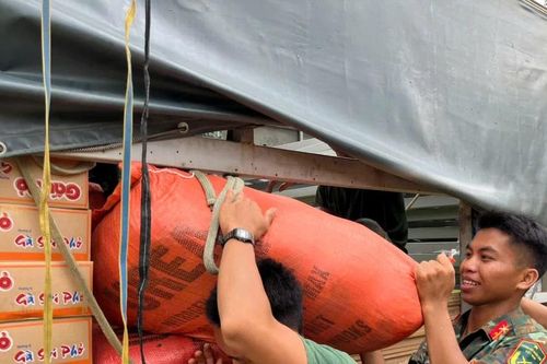 Khi thông tin trở thành sức mạnh thoát nghèo