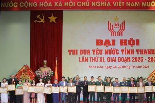 Ba nhà báo tiêu biểu của xứ Thanh được vinh danh tại Đại hội Thi đua yêu nước tỉnh Thanh Hóa lần thứ XI