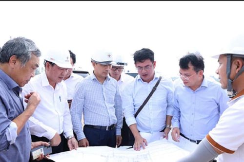 Quyết liệt đẩy nhanh tiến độ lưới truyền tải điện cho khu vực miền Bắc