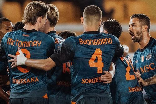 Hojlund tái xuất, Napoli chật vật giữ ngôi đầu Serie A