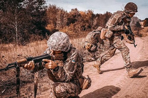 Nga chặn phản công gần Kupiansk, Ukraine phủ nhận Myrnohrad bị xâm nhập