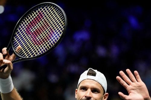 Dimitrov bỏ cuộc, Daniil Medvedev 'bất chiến tự nhiên thành'