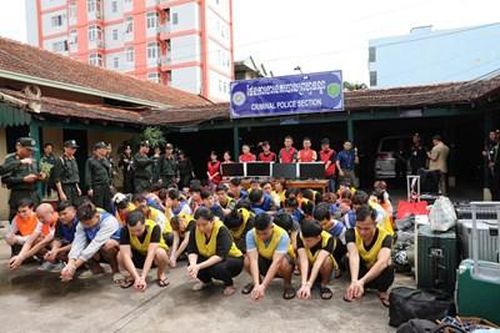 Phá chuyên án lừa đảo qua mạng hơn 300 tỉ đồng, bắt 59 đối tượng tại Campuchia