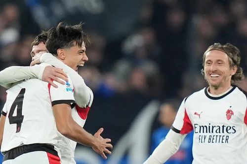 Milan hòa 1-1 trên sân Atalanta, Modric bị khóa chặt