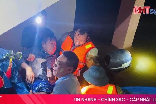 2 người suýt mất mạng vì đi bắt chim trong đêm khi lũ dâng cao