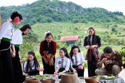 Top 30 Hoa hậu Du lịch Dân tộc Việt Nam 2025 quảng bá ẩm thực Tây Bắc