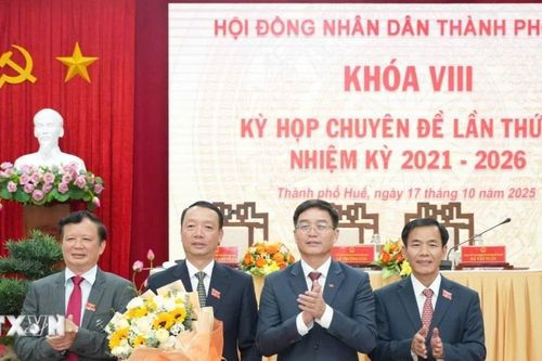 Huế: Phê chuẩn kết quả bầu, miễn nhiệm chức vụ Chủ tịch UBND thành phố