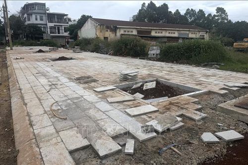Đắk Lắk: Tạm dừng dự án đào vỉa hè lát đá tại phường Buôn Ma Thuột, Tân An