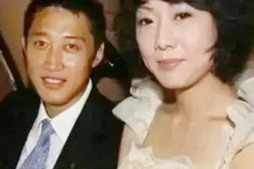 Cô gái suy thận và chàng trai ung thư tìm thấy tình yêu thực sự sau thỏa thuận hôn nhân