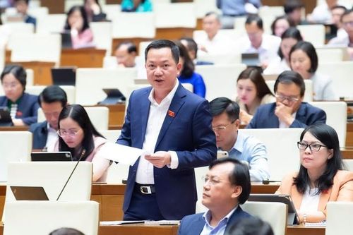 Cần chuyển tư duy từ 'quản lý' sang 'phục vụ' doanh nghiệp