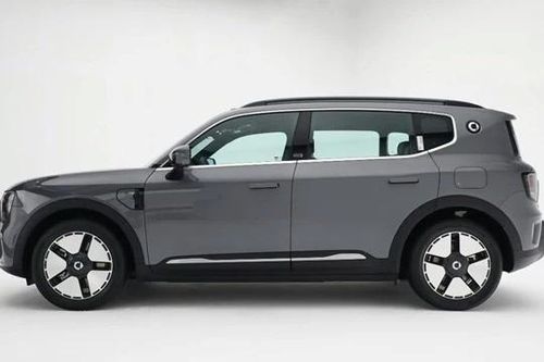 Thương hiệu con của Mercedes-Benz ra mắt SUV mạnh 435 mã lực, giá hơn 700 triệu đồng