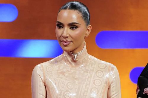 Kim Kardashian tiết lộ bị phình mạch não: Mức độ nguy hiểm ra sao, điều trị như thế nào?