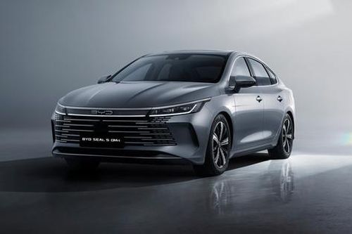 BYD Seal 5 giá dưới 700 triệu, có gì đặc biệt?