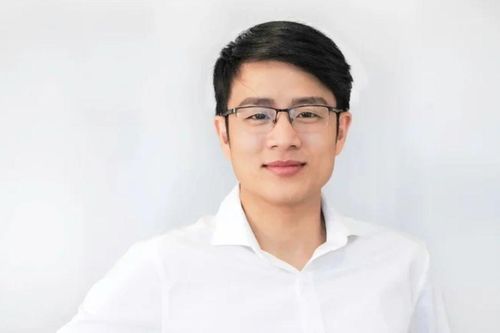 'Tròn mắt ngạc nhiên' trước biệt thự gần 1000m2 của Quán quân Olympia mùa 6
