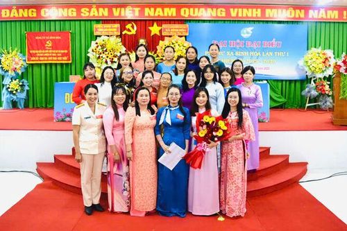 Hội Liên hiệp Phụ nữ xã Bình Hòa phấn đấu mỗi năm giúp ít nhất 10 hộ có phụ nữ thoát nghèo, cận nghèo