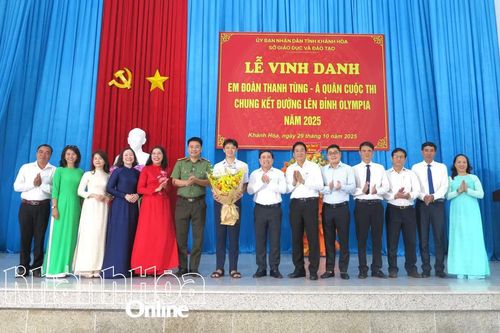 Vinh danh Á quân cuộc thi Đường lên đỉnh Olympia năm 2025