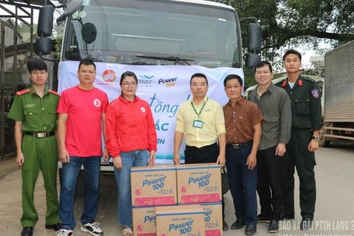 Tiếp nhận hàng cứu trợ trị giá hơn 1,75 tỷ đồng
