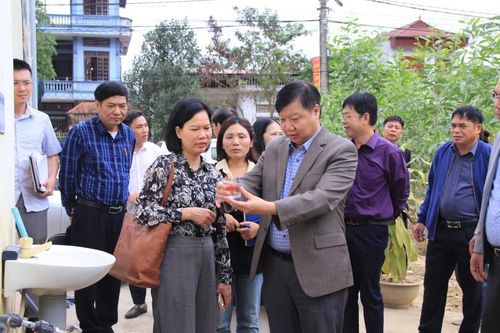Đoàn công tác Bộ Y tế kiểm tra công tác phòng, chống dịch sau mưa lũ tại Lạng Sơn