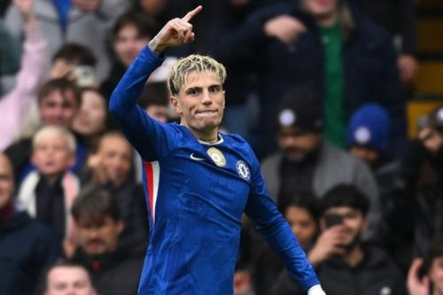 Garnacho ghi bàn đầu tiên cho Chelsea, tranh cãi nổ ra