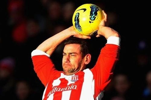 Stoke City của Tony Pulis: bản sắc bóng chết Ngoại hạng Anh