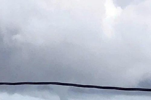 Vòi rồng xuất hiện trên vùng biển Lâm Đồng