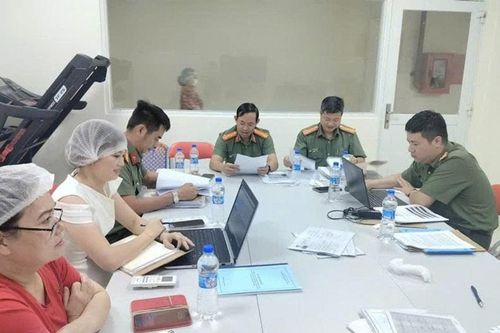 Lâm Đồng tăng cường kiểm tra việc nhập cảnh, xuất cảnh của người nước ngoài